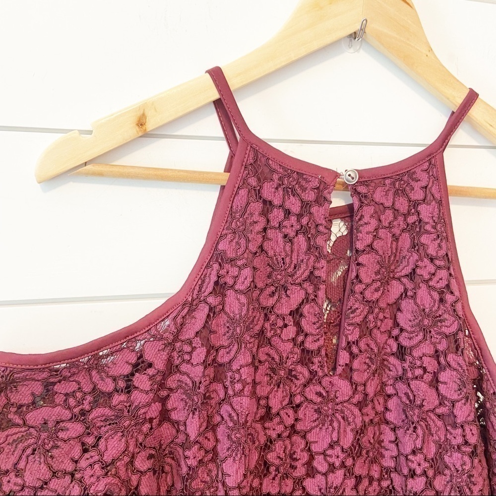 Skies are Blue | Lace Cold Shoulder Dress size Medium, M, Wine/Burgundy color. - Picture 8 of 13